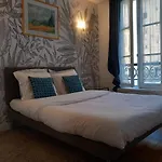 Le Studio Versaillais